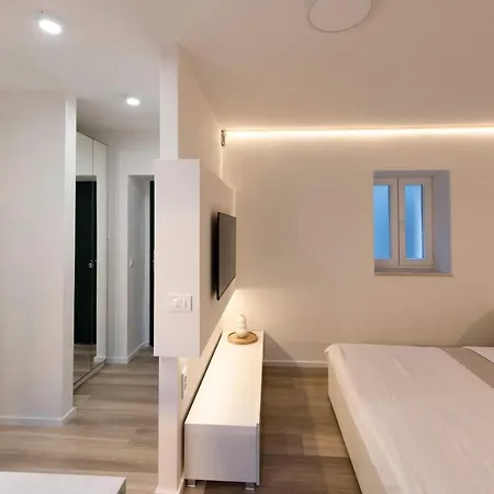 شقة Lapidea Studio سكرادين